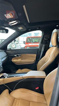 فولفو XC90